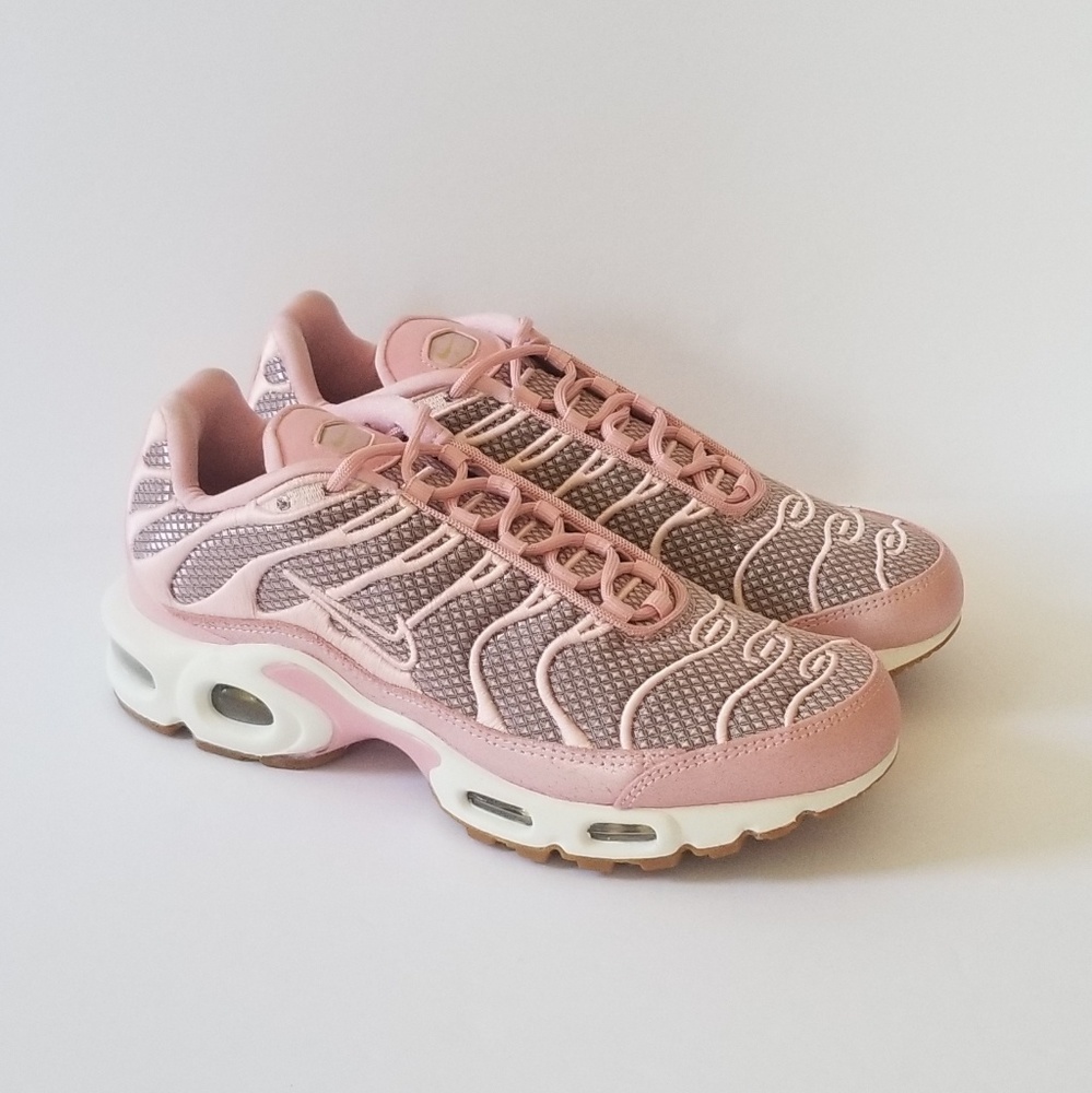 Nike Air Max Plus Running/Cross Training ShoeSz6.5